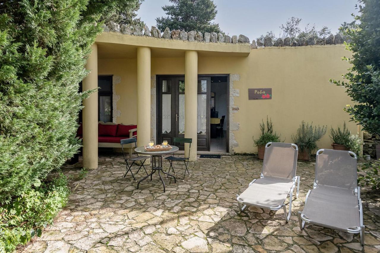 Antheia Houses Vámos Exterior foto